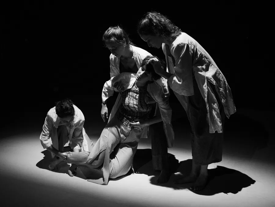 Farandole de solitudes · spectacle 2019